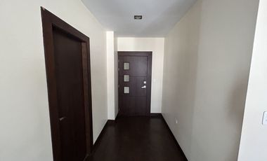 Departamento en la Av. Cuxibamba