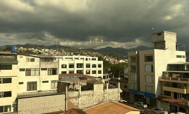 Departamento en la Av. Cuxibamba