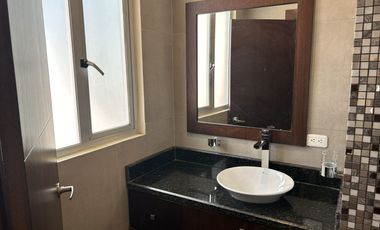 Departamento en la Av. Cuxibamba