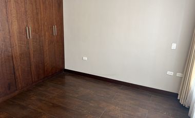 Departamento en la Av. Cuxibamba