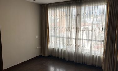 Departamento en la Av. Cuxibamba