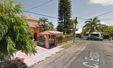 CASA EN ENCINO, FLORESTA 1RA SECC, VERACRUZ