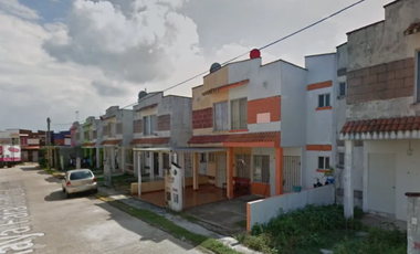 INVIERTE Y OBTEN GANANCIAS. CASA ADJUDICADA EN Playa Farallón Don Carlos 33