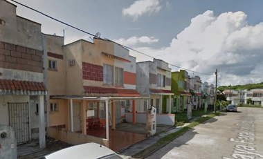 INVIERTE Y OBTEN GANANCIAS. CASA ADJUDICADA EN Playa Farallón Don Carlos 33