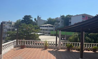 Casa en venta en Fraccionamiento Marroquín con dos frentes