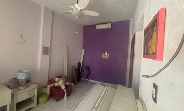 Casa en venta en Fraccionamiento Marroquín con dos frentes