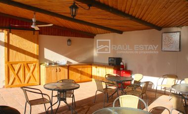VENDEMOS casa en exclusivo Condominio
