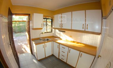 VENDEMOS casa en exclusivo Condominio