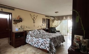 venta de casa  en Lomas de Urdesa