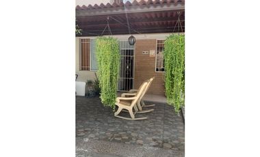 VENTA CASA EN CONJUNTO CERRADO SECTOR CISNE SANTA MARTA – H.I