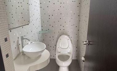 Alquiler de Casa Residencial en El Corazón de San Isidro