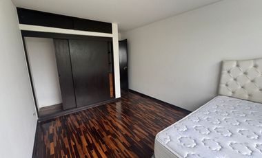 Alquiler de Casa Residencial en El Corazón de San Isidro