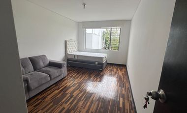 Alquiler de Casa Residencial en El Corazón de San Isidro