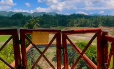 ECOHOTEL EN VENTA, GUATAPE, ANTIOQUIA