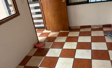 Espacio comercial en renta San Cristóbal Centro, Ecatepec, a una Cuadra del Palacio Municipal