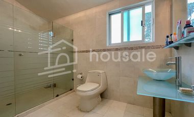 Casa en Venta, Colonia Mayorazgos del Bosque, Atizapán. Estado de México