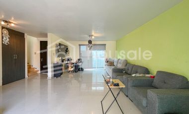 Casa en Venta, Colonia Mayorazgos del Bosque, Atizapán. Estado de México