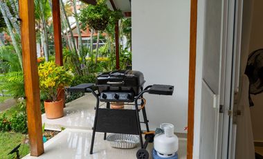 ESPECTACULAR CASA DE DESCANSO, REMODELADA EN GIRARDOT