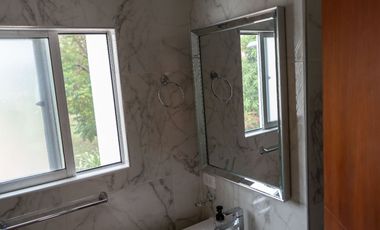 ESPECTACULAR CASA DE DESCANSO, REMODELADA EN GIRARDOT