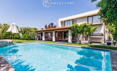 Casa Condominio Privado Chicureo / Camino Los Vientos Colina