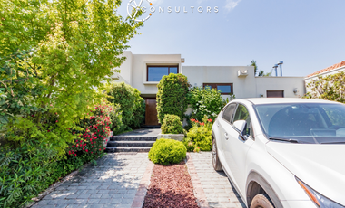 Casa Condominio Privado Chicureo / Camino Los Vientos Colina