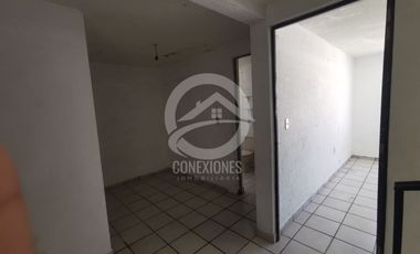 Casa en Venta , Col: Primavera, SALAMANCA, GTO.