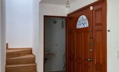 BONITA Y ESPACIOSA CASA DE REMATE   EN EXCELENTE UBICACION EN METEPEC EDO. MEX.