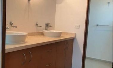 BONITA Y ESPACIOSA CASA DE REMATE   EN EXCELENTE UBICACION EN METEPEC EDO. MEX.