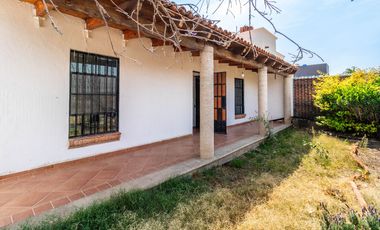Casa en Venta, Colinas de Santa Anita. Tlajomulco de Zúñiga, Jalisco