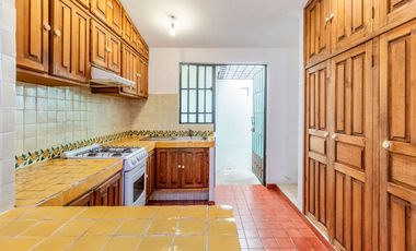 Casa en Venta, Colinas de Santa Anita. Tlajomulco de Zúñiga, Jalisco