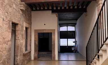 EXCELENTE PROPIEDAD COMERCIAL EN RENTA EN EL CENTRO