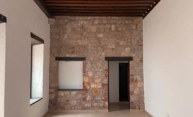 EXCELENTE PROPIEDAD COMERCIAL EN RENTA EN EL CENTRO