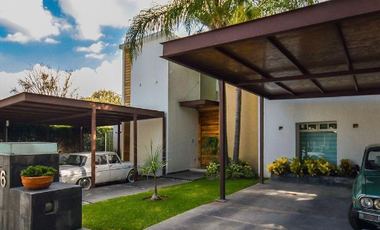 Hermosa Casa en Venta El Palomar, Tlajomulco.