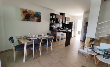 Casa ecológica  de 3 recámaras y 3 baños, con alberca en condominio, Residencial Cumbres Tulipanes en Xochitepec, Mor.