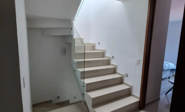 Hermosa Casa en Venta Valle Imperial, Zapopan
