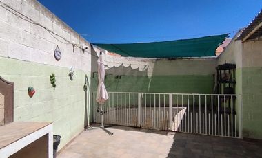 CASA EN VENTA PARA INVERSIONISTAS AL SUR A 2 MIN DE AV MAHATMA GANDHI, CERCA DE NISSAN