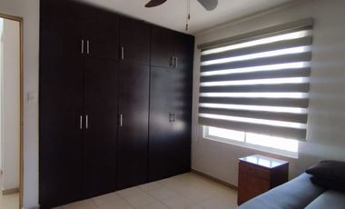 CASA EN VENTA PARA INVERSIONISTAS AL SUR A 2 MIN DE AV MAHATMA GANDHI, CERCA DE NISSAN