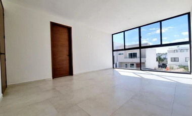 Hermosa Casa en Venta Valle Imperial, Zapopan