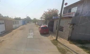 Casa en venta en Santa Fe, Fraccionamiento Cdad. Olméca, Veracruz CLJ.