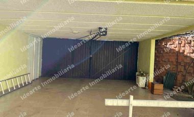 Casa en venta para remodelar en Romero de Terrenos.