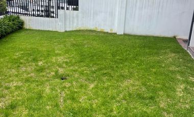 Casa en Venta en Quito (Bellavista), Excelente Distribución