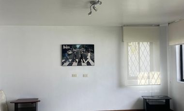 Casa en Venta en Quito (Bellavista), Excelente Distribución