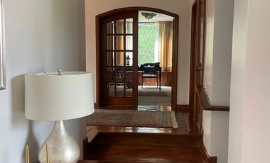 Casa en Venta en Quito (Bellavista), Excelente Distribución