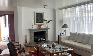 Casa en Venta en Quito (Bellavista), Excelente Distribución
