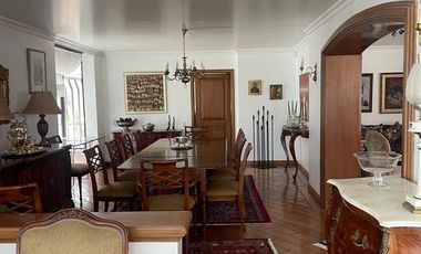 Casa en Venta en Quito (Bellavista), Excelente Distribución