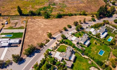 Oportunidad Terreno en las Brisas de Chicureo