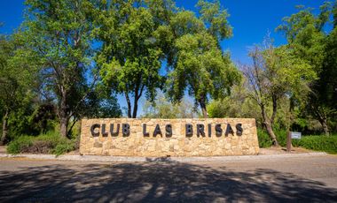 Oportunidad Terreno en las Brisas de Chicureo