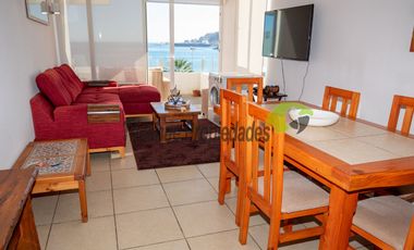 Arriendo año corrido, hermoso depto amoblado primera línea playa La Herradura. 3D y 2B. $800.000