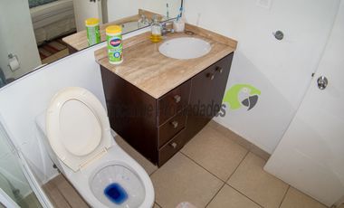 Arriendo año corrido, hermoso depto amoblado primera línea playa La Herradura. 3D y 2B. $800.000