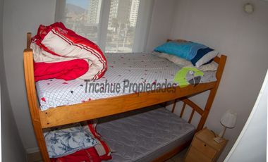 Arriendo año corrido, hermoso depto amoblado primera línea playa La Herradura. 3D y 2B. $800.000